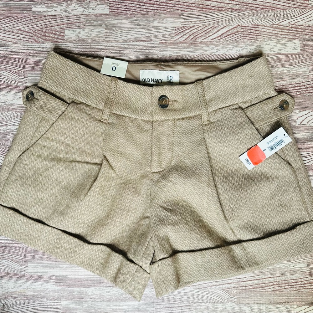 NWT Old Navy Mid Rise Tweed Beige Shorts